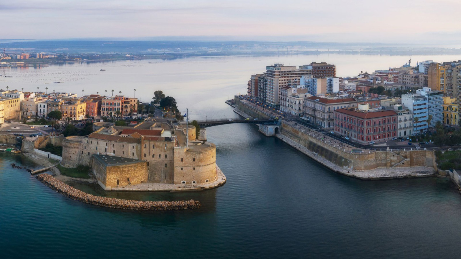 Taranto lungomare e città per i Giochi del Mediterraneo